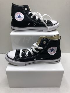 CONVERSE YOUTH TRAINERS UK SIZE 1