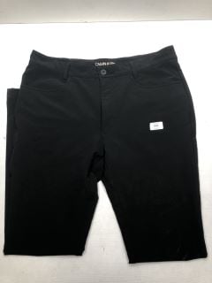 CALVIN KLEIN GOLF TROUSERS UK SIZE W34 X L31