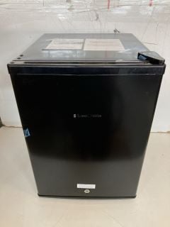 RUSSELL HOBBS BLACK 65 LITRE MINI FRIDGE WITH LOCK MODEL NO: RHTTF67B-LCK