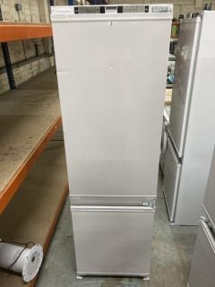 GRUNDIG INTEGRATED FRIDGE FREEZER MODEL NO: GKFED473 RRP: £499.00 (EX DISPLAY)