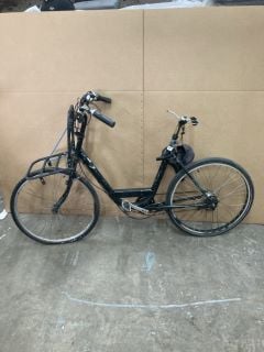 ROAD BIKE (MPSS02665435) (VAT ONLY PAYABLE ON BUYERS PREMIUM)