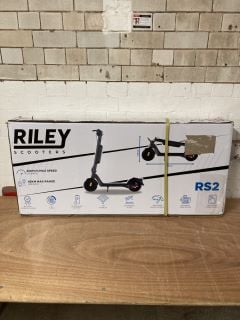 RILEY RS2 ELECTRIC SCOOTER