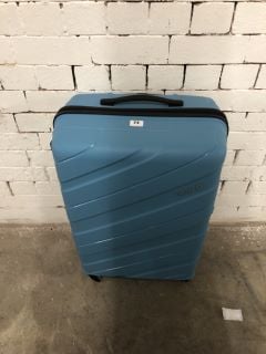 AMERICAN TOURISTER SUITCASE