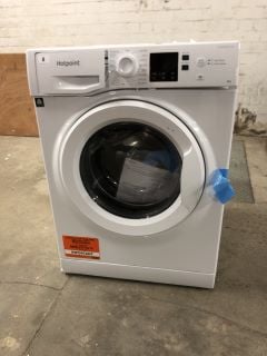 HOTPOINT ANTI-STAIN 9KG 1400 SPIN WASHING MACHINE MODEL NO: NSWR 946 WK