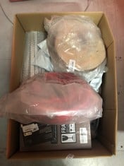 QUANTITY OF ASSORTED ITEMS TO INCLUDE AOFMEE TOTAL RRP £200: LOCATION - C