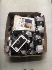 QUANTITY OF ASSORTED ITEMS TO INCLUDE LA ACTIVE FUZZY SOCKS - 2 PAIRS - NON-SKID ANTI-SLIP GRIP FOR HOME & HOSPITAL (MIDNIGHT BLACK AND DOVE GREY, L/XL): LOCATION - G