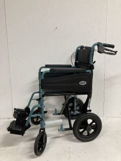 LIGHTWEIGHT MANUAL WHEELCHAIR