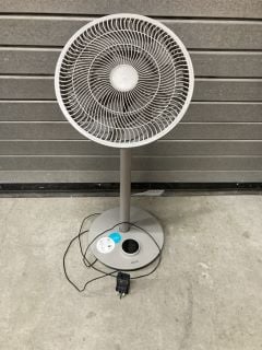 DUUX TALL FAN