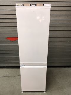 GRUNDIG INTEGRATED FRIDGE FREEZER MODEL: GKFED473 (EX DISPLAY) RRP: £499