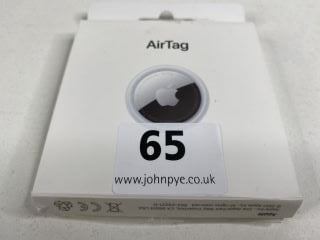 APPLE AIR TAG TRACKING DEVICE IN WHITE/SILVER: MODEL NO A2187 (WITH BOX)  [JPTN41545]