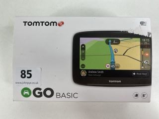 TOMTOM GO BASIC SAT NAV IN BLACK. (WITH BOX & IN CAR CHARGER)  [JPTN41558]