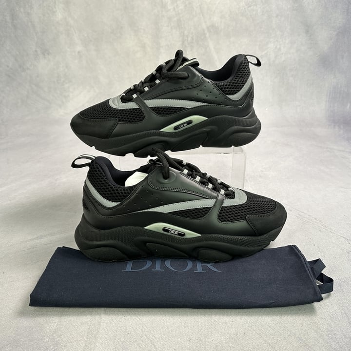 Dior B22 Sneakers With Dust Bag - Size 42 VAT ONLY PAYABLE ON BUYERS PREMIUM)