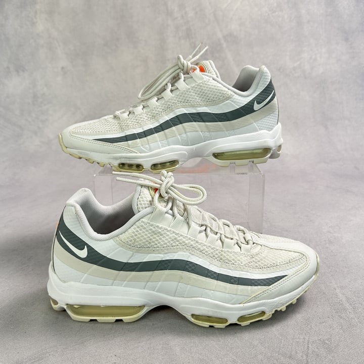 Nike Air Max 95 Sneakers CI2298-100 - Size UK 8 (VAT ONLY PAYABLE ON BUYERS PREMIUM)