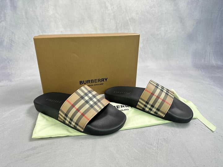 Burberry Furley Nova Check Sliders With Box And Dust Bag - Size UK 8 (MPSS02726971) (VAT ONLY PAYABLE ON BUYERS PREMIUM)