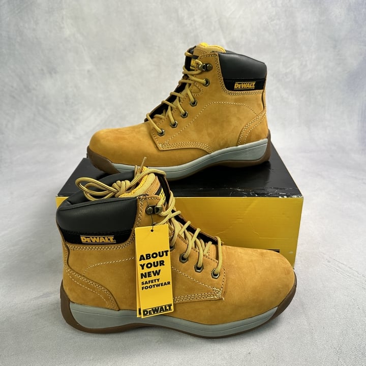 DeWalt Steel Toe Industrial Footwear With Box - Size UK 7 (X733644) (VAT ONLY PAYABLE ON BUYERS PREMIUM)