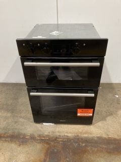 1 X HOT POINT BLACK OVEN MODEL: HOT-DD2540BL