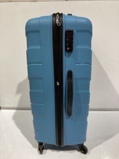 AMERICAN TOURISTER LARGE LIGHT BLUE SUITCASE