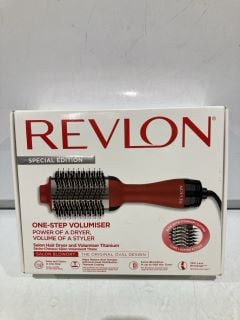 2 X REVLON SPECIAL EDITION ONE-STEP VOLUMISER SALON BLOWDRY TOTAL RRP £140