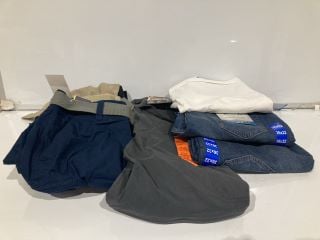 BOX  OF CLOTHES INCLUDING KIRKLAND SIGNATURE SHIRTS