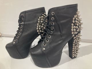 BLACK SPIKE LITA PLATFORM ANKLE BOOTS