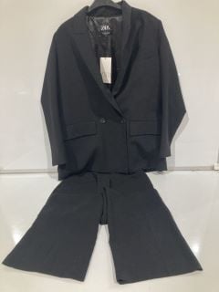 BOX OF ITEMS INCLUDING BLACK BLAZER