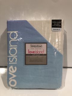 QTY OF ITEMS TO INCLUDE LOVE ISLAND SOFT TOUCH DUVET SET