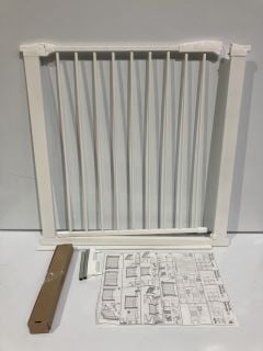 QTY OF ITEMS TO INCLUDE BATHROOM SQUARE RACK