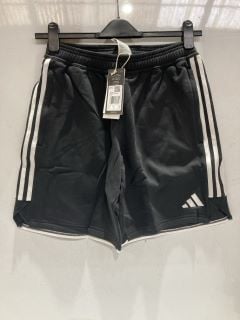 1 X BOX OF MENS ADIDAS SHORTS