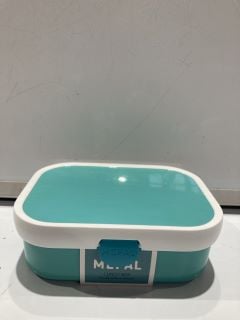 1 X BOX OF MEPEL LUNCH BOXES