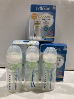 1 X A BOX OF DR BROWN'S NATURAL FLOW ANTI-COLIC BOTTLES WITH TOMMEE TIPPEE BOTTLES TEATS