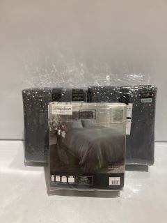 BOX OF SLEEPDOWN FINEST GREY SUPERKING DUVET SET