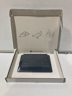 4 X MICROSOFT SURFACE KEYBOARD