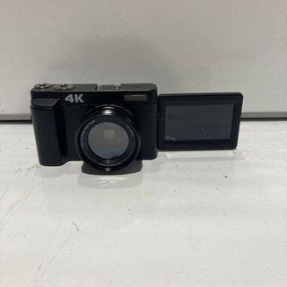 1 X 4K DIGITAL CAMERA