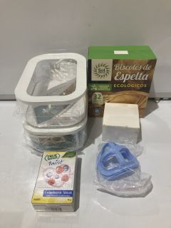 BOX OF GENERAL ITEMS INCLUDING TRUE LEMON TWIST BLUE RASPBERRY DRINK MIX