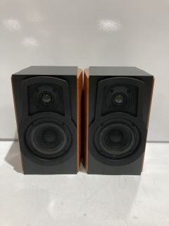 2 X BOOKSHELF SPEAKER AND PASSIVE SPEAKER