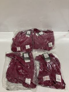 BOX OF CLOTHES INCLUDING RED WINE TEE MEDIUM