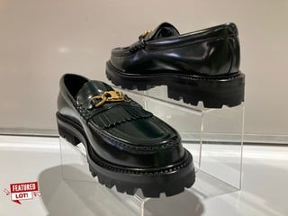 CELINE PARIS MARGARET LOAFER WITH TRIOMPHE CHAINE IN POLISHED BULL RRP - GREEN SIZE 38 1/2 £830