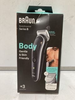 BOX OF ASSORTED ITEMS TO INCLUDE BRAUN BODYGROOMER SERIES 5