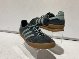 ADIDAS JEANS II TRAINING SHOE SIZE 9