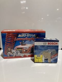 QTY OF ASSORTED CAR ITEMS TO INCLUDE BOSCH BRAKE DISCS, AUTO-STYLE VW CADDY LOWERING SPRINGS