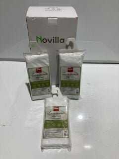 QTY OF ASSORTED ITEMS TO INCLUDE NOVILLA NO 10 BEDDING CUSHION INSERTS