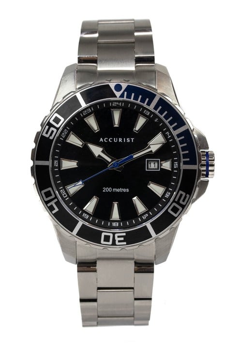 Accurist Quartz Divers Watch, Model: 7268 Black Dial and Rotating Bezel Stainless Steel Bracelet. Water Resistant Up To 200M. Brief Condition Report: Ex Display (Currently Running) (VAT Only Payable