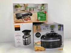 3 X KITCHEN ITEMS INCLUDING SBOLY COFFEE GRINDER - LOCATION 30A.