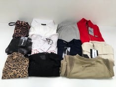 11 X GARMENTS VARIOUS BRANDS AND SIZES INCLUDING DAISY STREET T-SHIRT SIZE 34 (TOTAL P.V.P 463€) - LOCATION 41B.