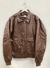 BDG BROWN LEATHER JACKET SIZE L (TOTAL P.V.P 115€) - LOCATION 22B.