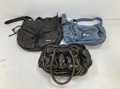 3 X BDG BAGS VARIOUS COLOURS (TOTAL P.V.P 154€) - LOCATION 14B.