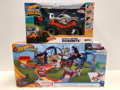 2 X HOT WHEELS MONSTER TRUCKS AND RACER VERSE TOYS - LOCATION 30C.