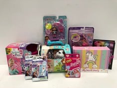 9 X ASSORTMENT OF TOYS INCLUDING ONE BARBIE CARD GAME - LOCATION 14C.