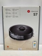 ROBOROCK S7 ROBOT HOOVER WITH ALEXA 2500PA APP MONITORING MULTI-LEVEL MAPPING CARPET DETECTION FLOATING RUBBER BRUSH AUTOMATIC LIFT SMART PET [BLACK] (P.V.P £236) - LOCATION 40C.