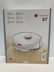 ROBOROCK S7 ROBOT HOOVER WITH ALEXA 2500PA APP MONITORING MULTI-LEVEL MAPPING CARPET DETECTION FLOATING RUBBER BRUSH AUTOMATIC LIFT SMART PET [WHITE] (P.V.P £236) - LOCATION 40C.